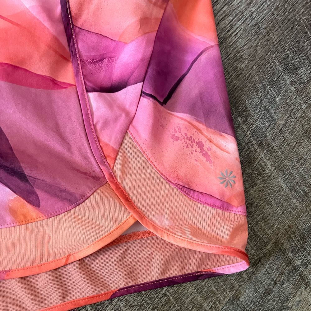 Athleta Printed Mesh Racer Run Mid Rise 4 Short- Size 3X - Picture 3 of 6